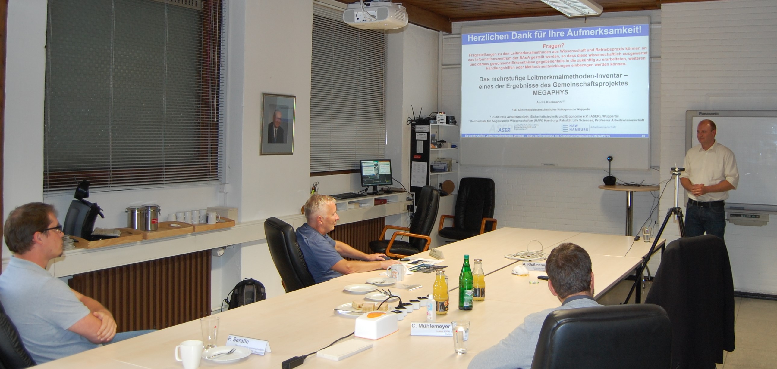 Abschlussdiskussion am 1. Juli 2020 beim als Web-Seminar veranstalteten Jubiläums-kolloquium im Wuppertaler ASER-Institut.